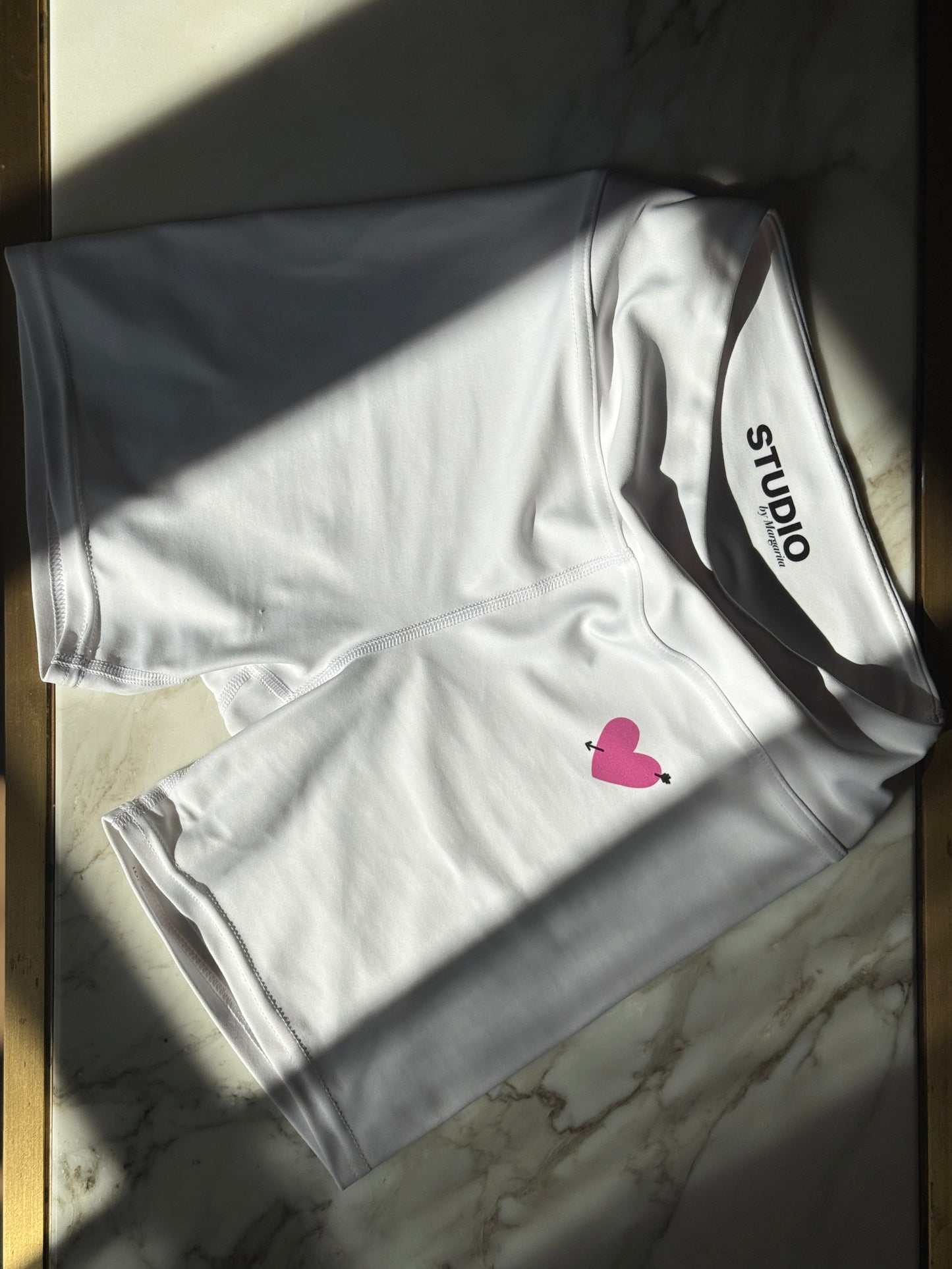 STUDIO Yoga shorts 'Heart' in white